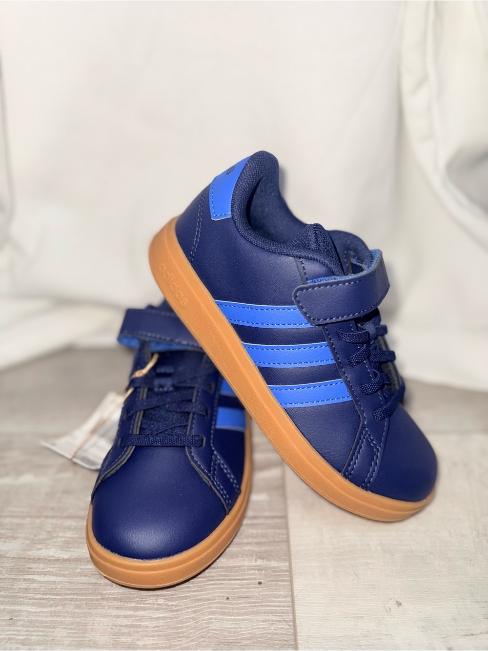 NWT adidas Grand Court 2.0 EL Kids Shoes Blue Gum Size 1